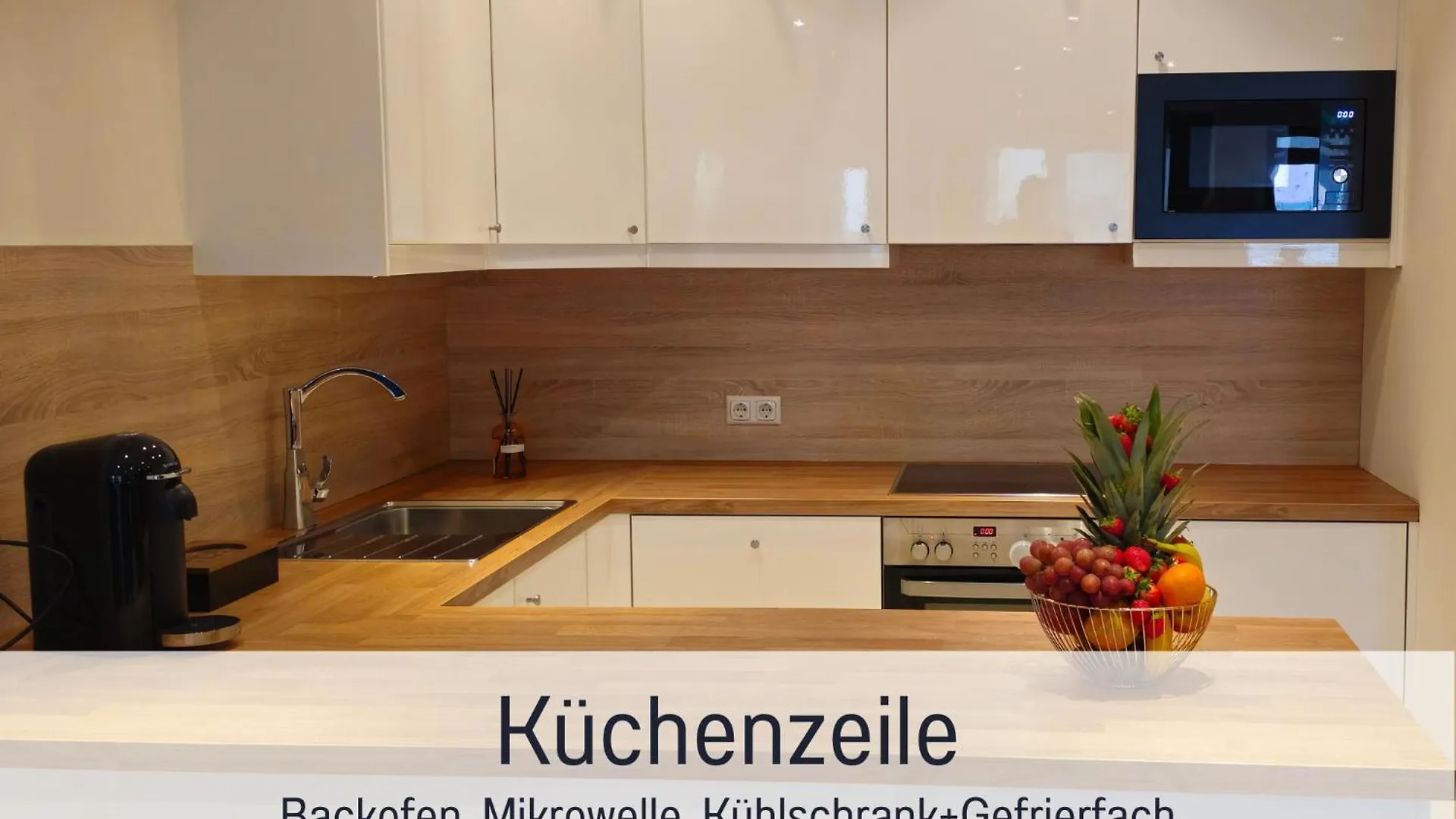 Fewokoko-Privat Apartment Zentral Rheinufer Altstadt Messe Landtag Koenigsallee Dusseldorf Germany